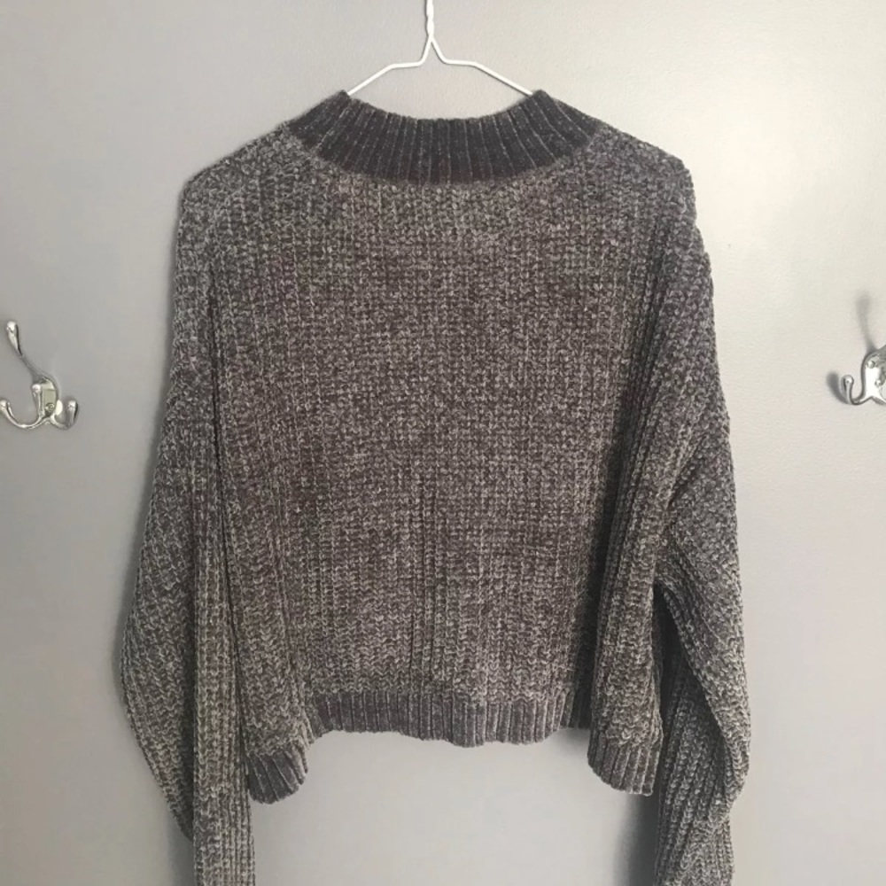 Rue21 Sweater - Picture 3 of 4